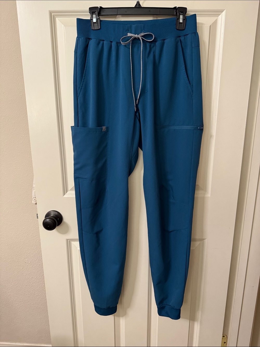 Fabletics Teal Scrubs Jogger Pants